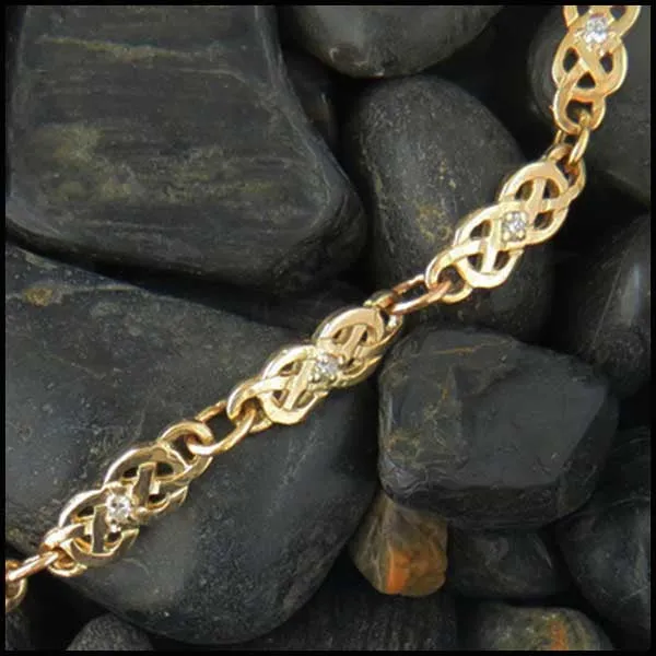Gold Josephine's Knot Bracelet