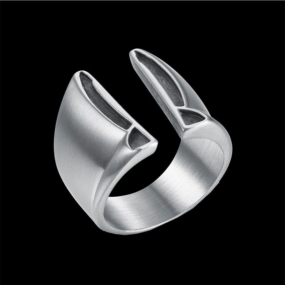 HELMET SIGNET RING