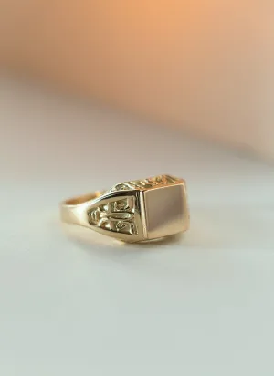 King Imone signet ring 14k gold